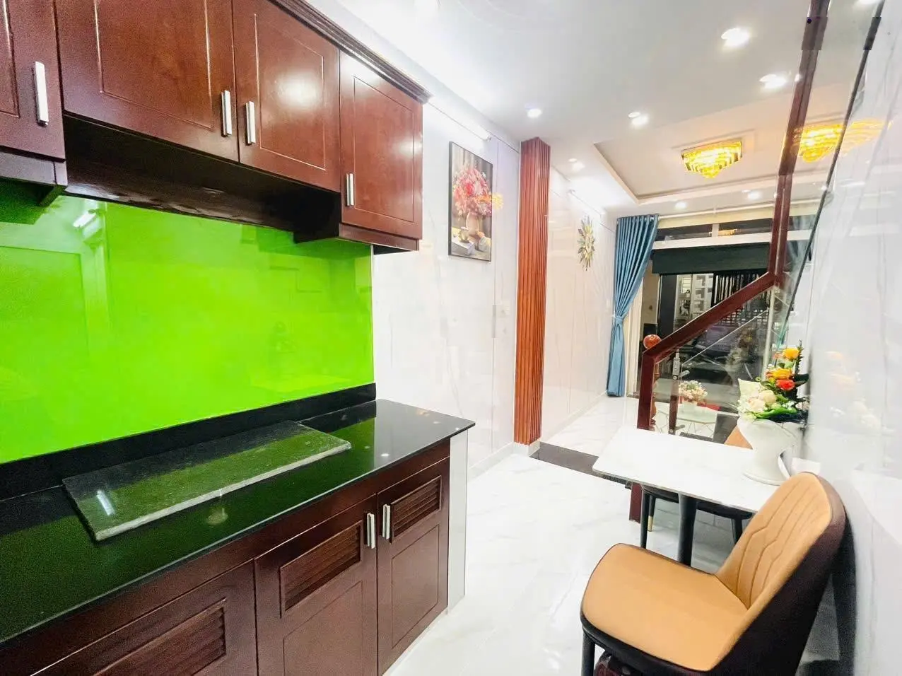 Nhà mới đẹp Quang Trung, tặng nội thất như hình, 3 tỷ 790 bao sang tên. Liên hệ xem nhà 0906435138