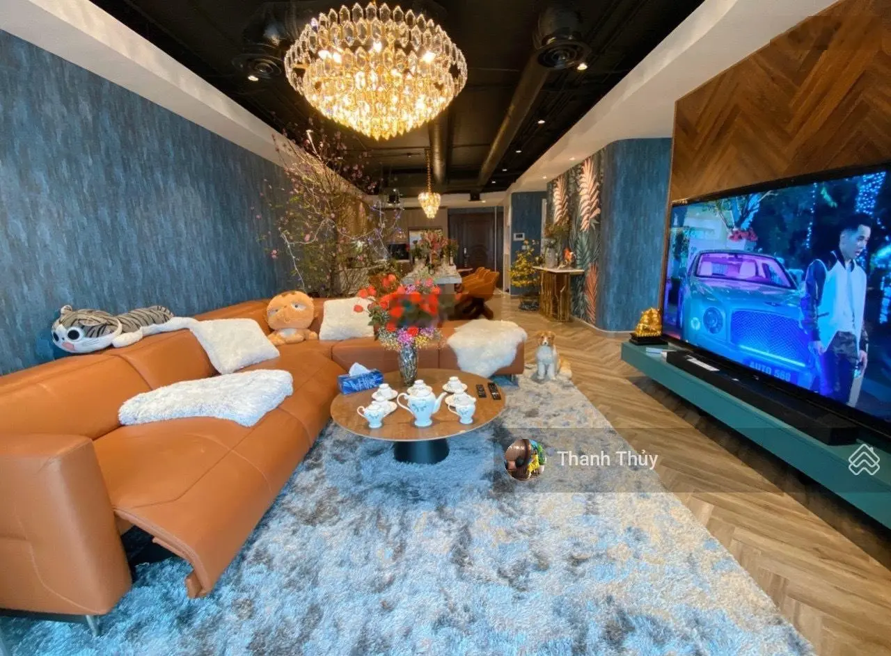Hàng hiếm 146m2 view Hồ Tây nội thất hiện đại, giá rẻ chủ nhà thân thiện. 0912 864 ***