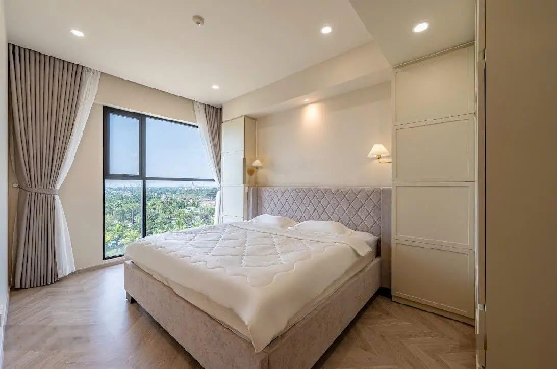 Cặn hộ 3PN Lumiere Boulervard full nội thất giá 8,5 tỷ. Chỉ cần thanh toán 2,7 tỷ nhận nhà ở ngay