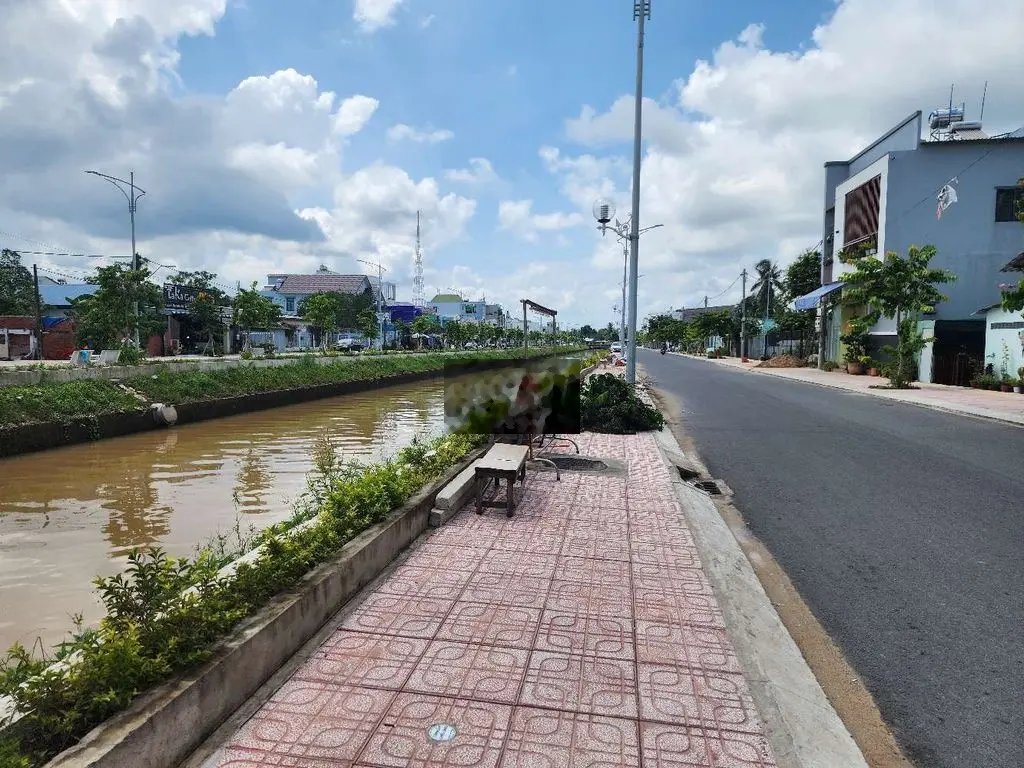 NHÀ CŨ PHƯỜNG 3, TPVL, MUA SƠN LẠI LÀ OK