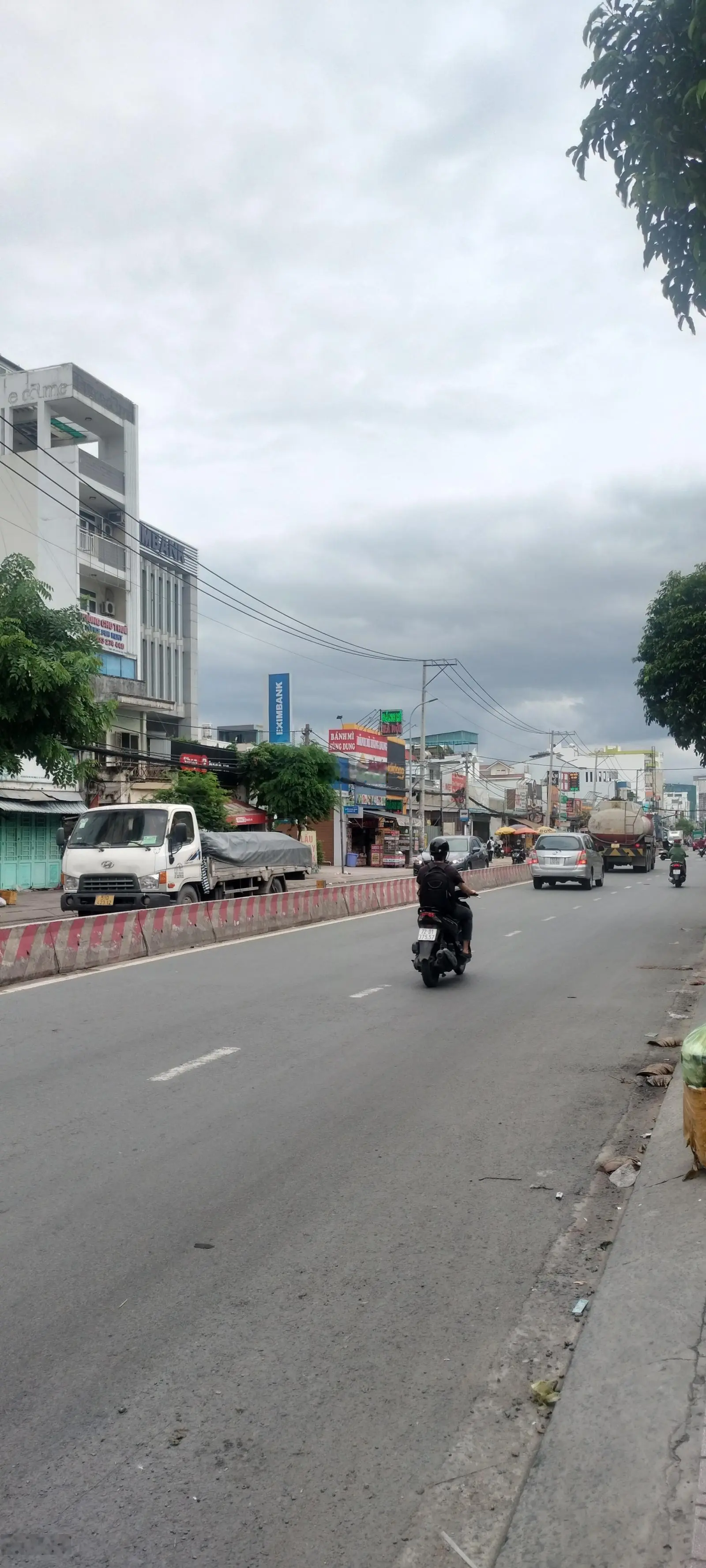 Chdv huỳnh tấn phát- phú thuận q7- 5 tầng - 84,5m2- ngang 7,2m- 11 phòng- chỉ 10,9ty