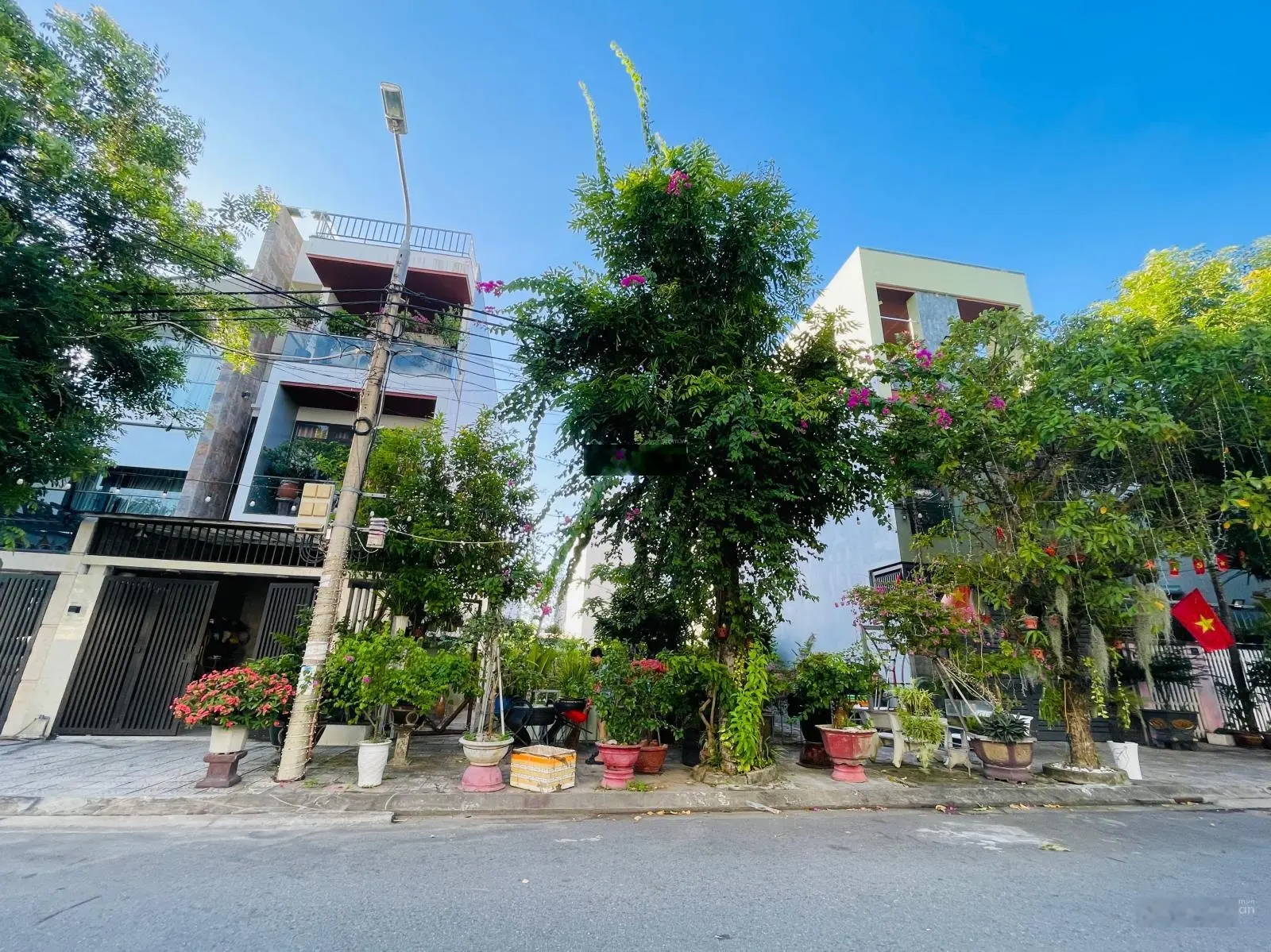 Hiếm! Duy nhất cặp đất MT đường Mạc Cửu hướng Đông Nam sát sông khu Nam Việt Á. LH BĐS Lê Phượng