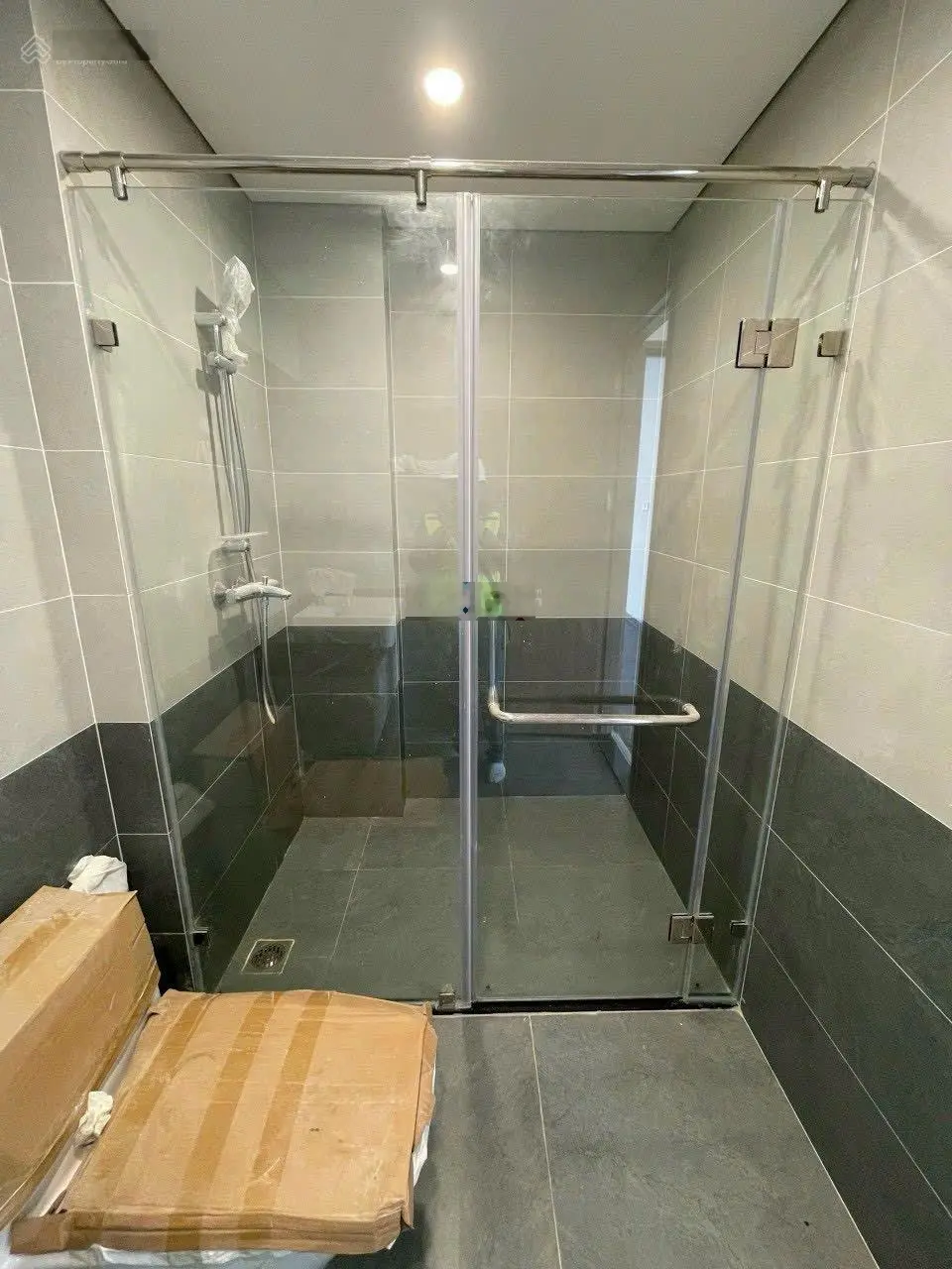 Cần bán căn 2 ngủ view công viên Vinhomes Bắc Giang vào tên người nước ngoài, giá tốt