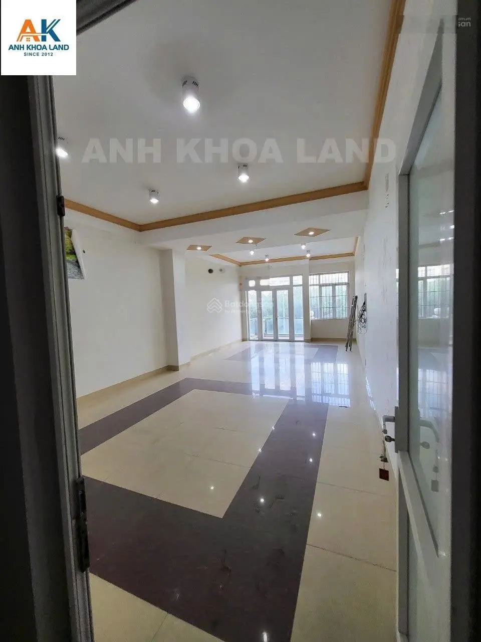 Nhà mặt tiền đối diện công viên, khu dân cư Areco, sát Phạm Văn Đồng, cho thuê làm VP 27tr/tháng