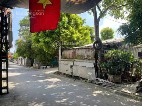 Bán đất 40m2 mt8.77m giá 4,4 tỷ tặng nhà 2 tầng - phố kẻ tạnh, giang biên, long biên