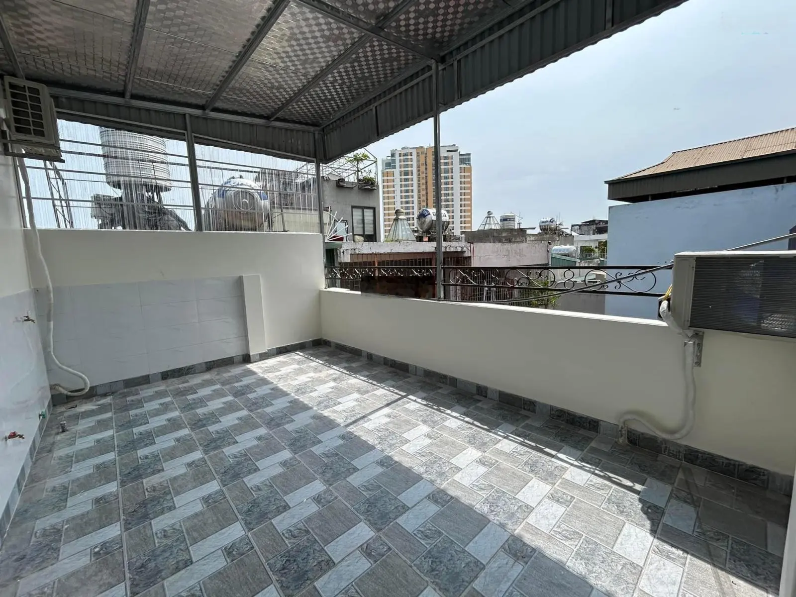 Đây rồi! Nhà Lạc Long Quân, Tây Hồ, 45m2, 5Tầng - Nhà mới đẹp, ô tô, ngõ thông gần phố. Nhỉnh 6 Tỷ.