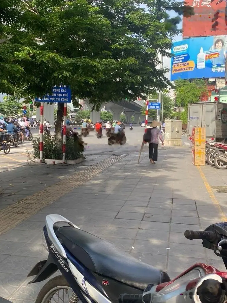 Trường trinh nhà lô góc 2 mặt thoáng 5 tầng mới, cho thuê 42tr/th. 35m + 5T + MT 10m. 15,9tỷ có TL