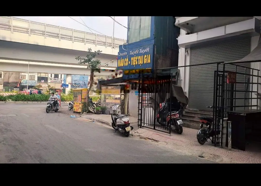 Siêu phẩm duy nhất tại đường Cù Chính Lan, bán nhà 52m2 giá 16,98 tỷ vnd
