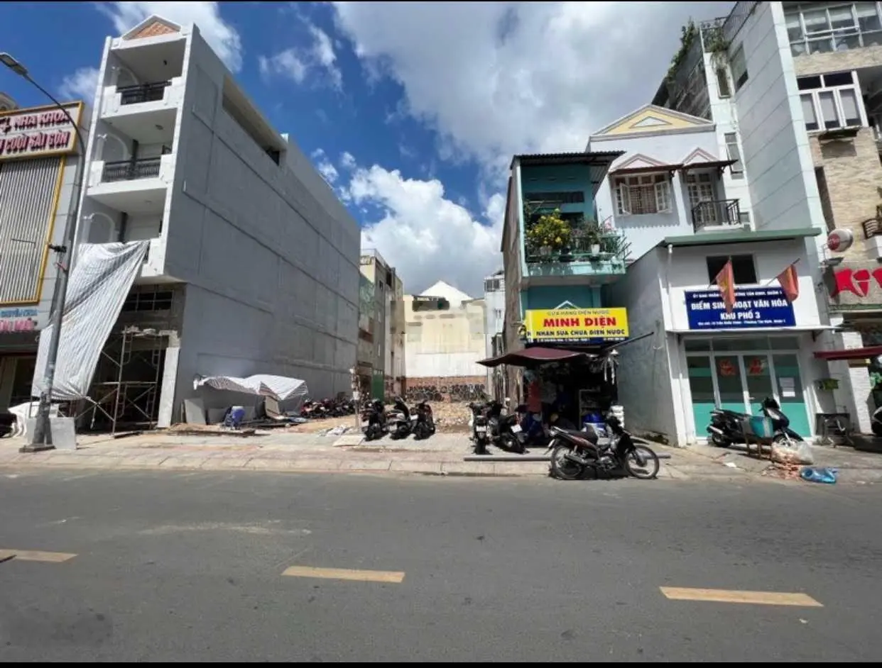 Bán gấp - đất xây tòa nhà - CHDV đường Võ Oanh D3) P.25, Bình Thạnh DT: 11x30m giá chỉ: 50 tỷ