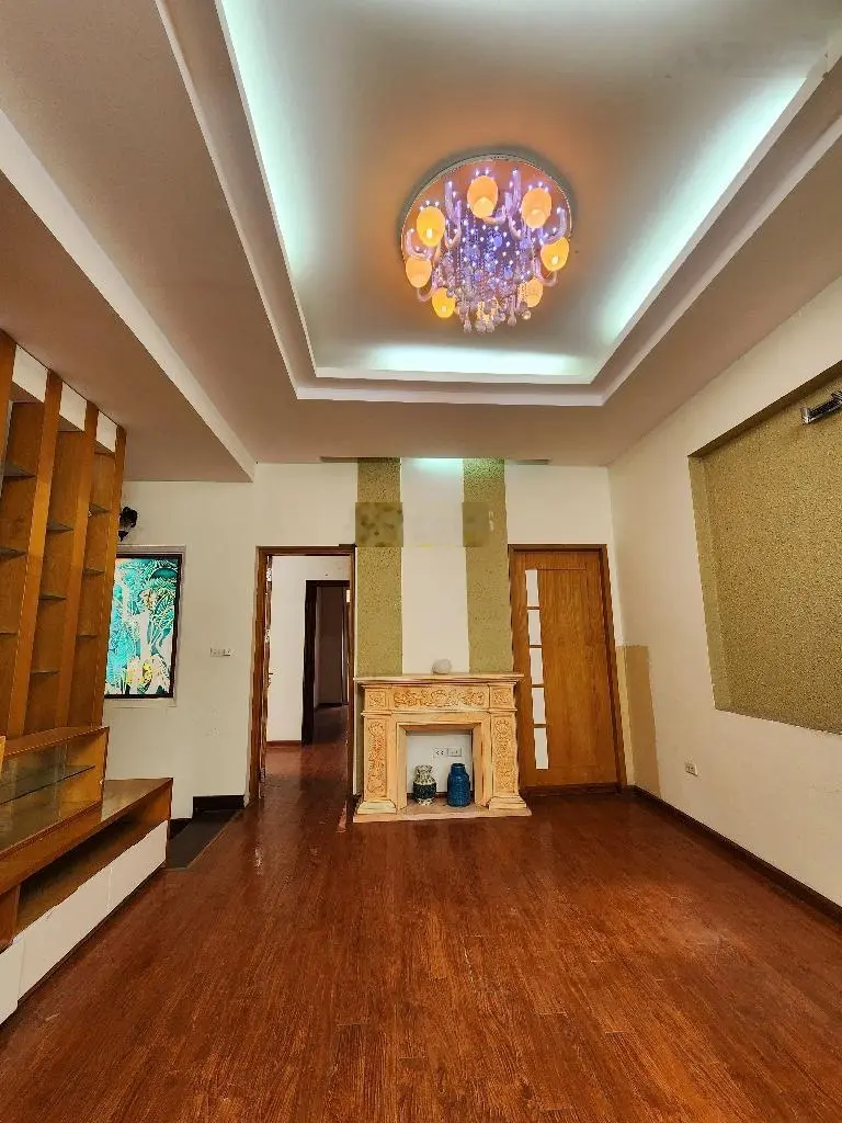 Hot duy nhất bán căn biệt thự - Mễ Trì Thượng cơ hội vàng cho nhà đầu tư - chỉ 260tr/m2 có vỉa hè