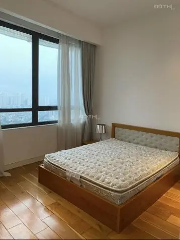 Bán căn hộ tại Dự án Indochina Plaza Hanoi, Cầu Giấy, Hà Nội 4 phòng ngủ DT 203m2 giá 14tỷ