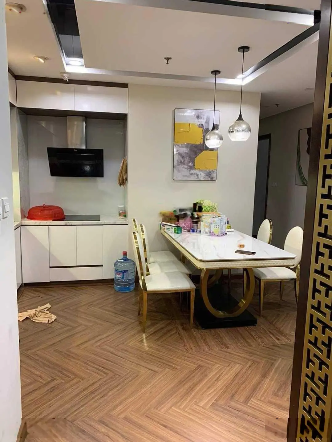 TÒA C4 - NGUYỄN CƠ THẠCH - tòa C4- Dt 85m (3N-2W)- Giá: 4,1 tỷ Sẵn sổ, NT full Lh 0948 886 ***