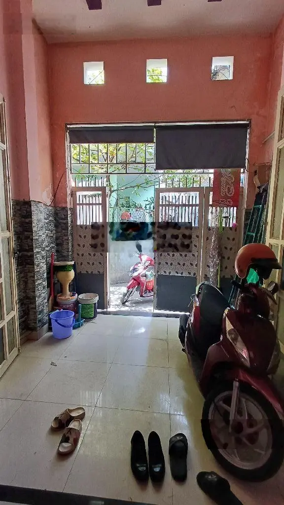 Nhà 3 tầng - trần cao vân - thanh khê - cách đường 40m - ra biển nguyễn tất thành - giá : 2.6 tỷ