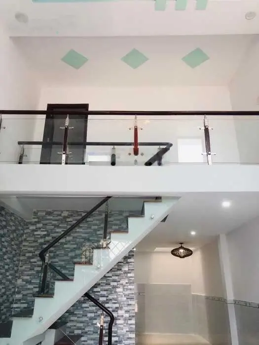 Nhà HXH 2 tầng, DT 57m2 Hiệp Bình Phước, Thủ Đức, sát Vạn Phúc, nhỉnh 4 tỷ