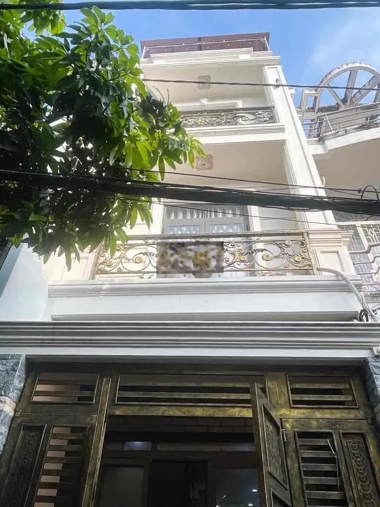 NHÀ MẶT TIỀN