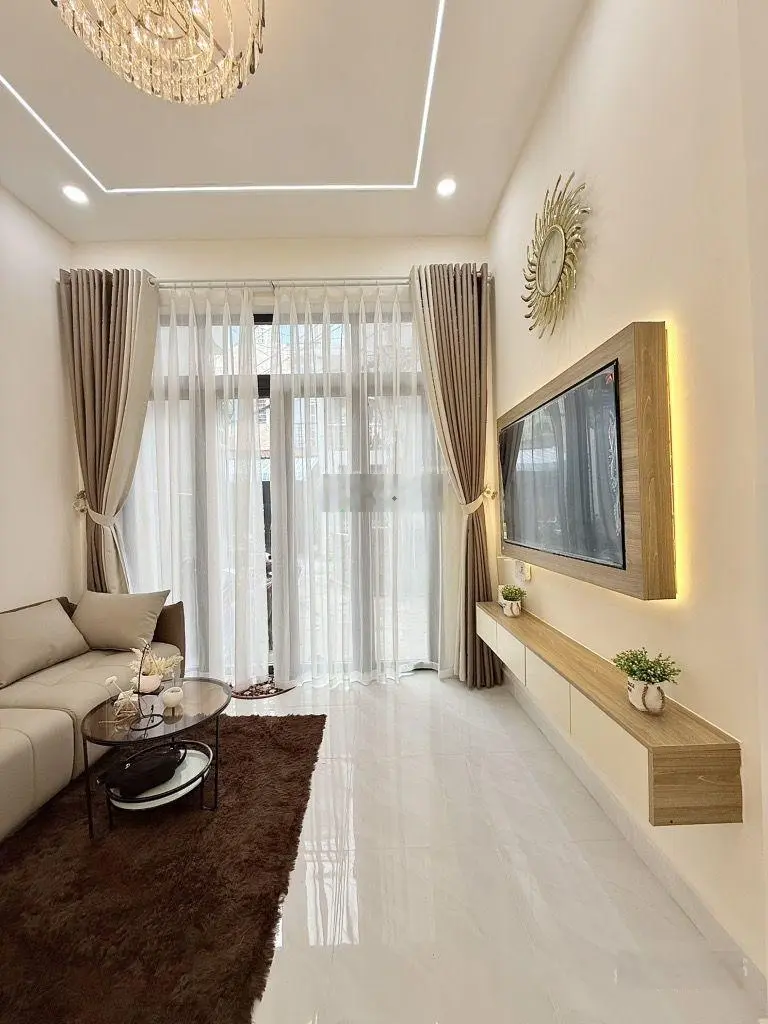 Bán NR 2PN, 3WC tại Phường 10, Tân Bình, 4,65 tỷ, 25m2 hàng hot