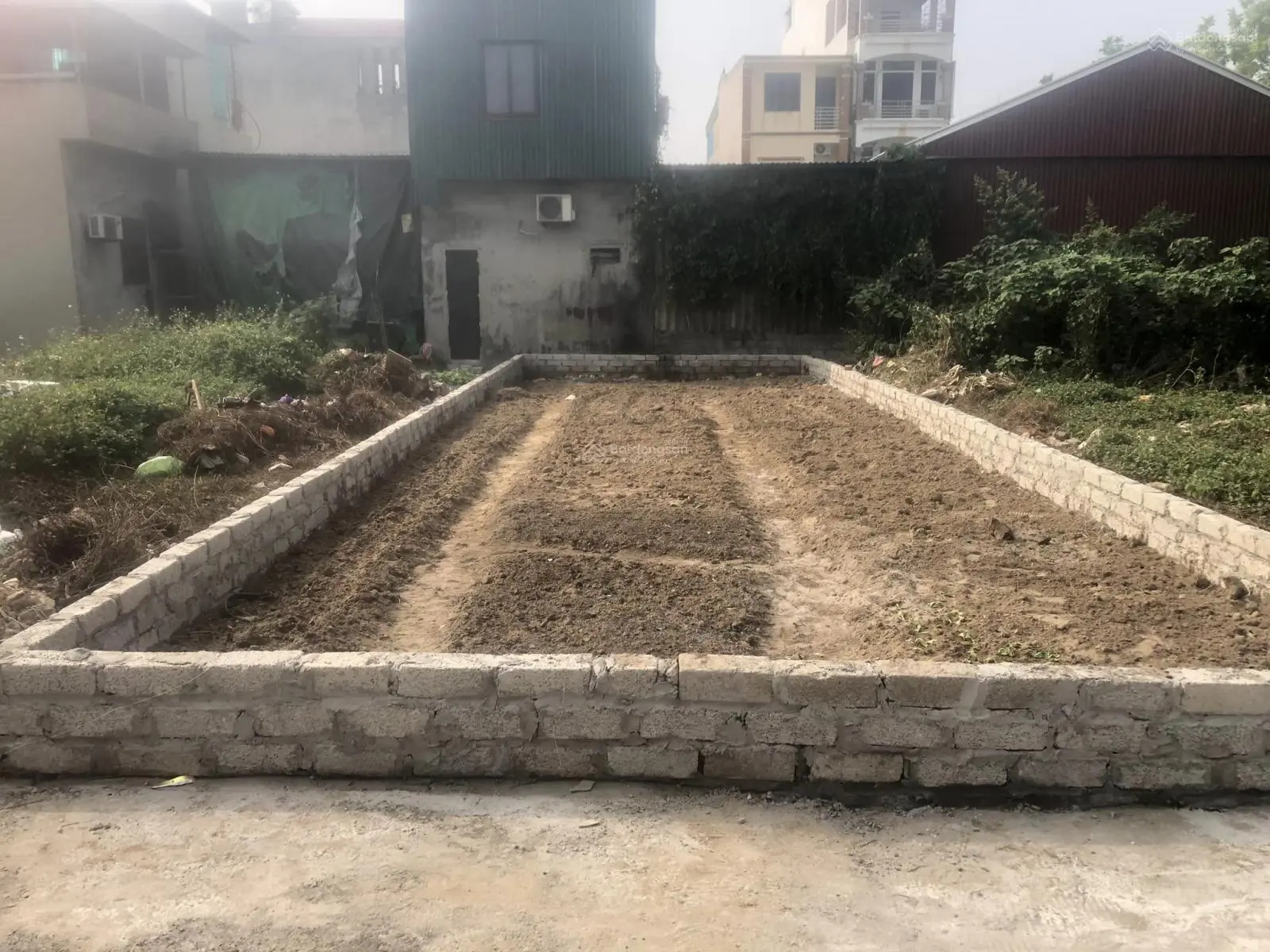 Cực hiếm đất phân lô tại thị trấn Phúc Thọ, giá 40 triệu / m2, diện tích 93.5 m2
