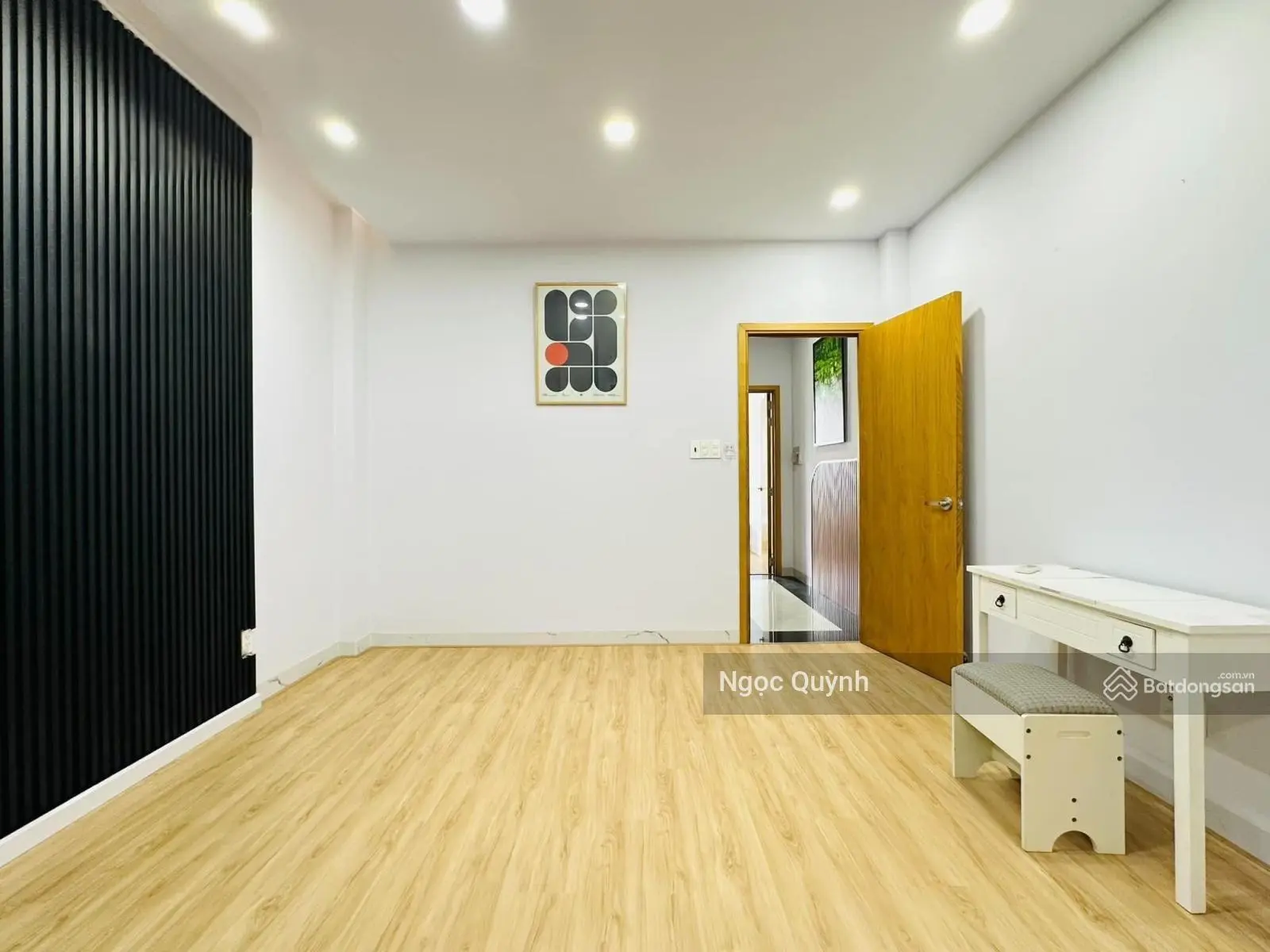 Bán gấp căn nhà 52m2 đường Lê Lai P3 Gò Vấp. Giá 2 tỷ 350 Sổ riêng, có HĐ thuê đang 12 tr/tháng