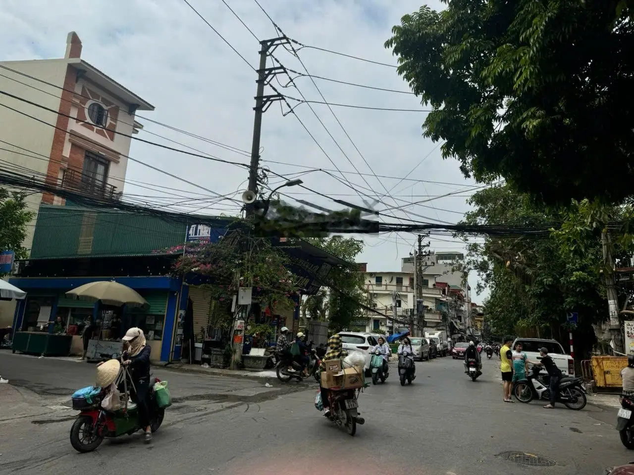 bán nhà Hàng Hót Làn 2 Đường Huyền Quang