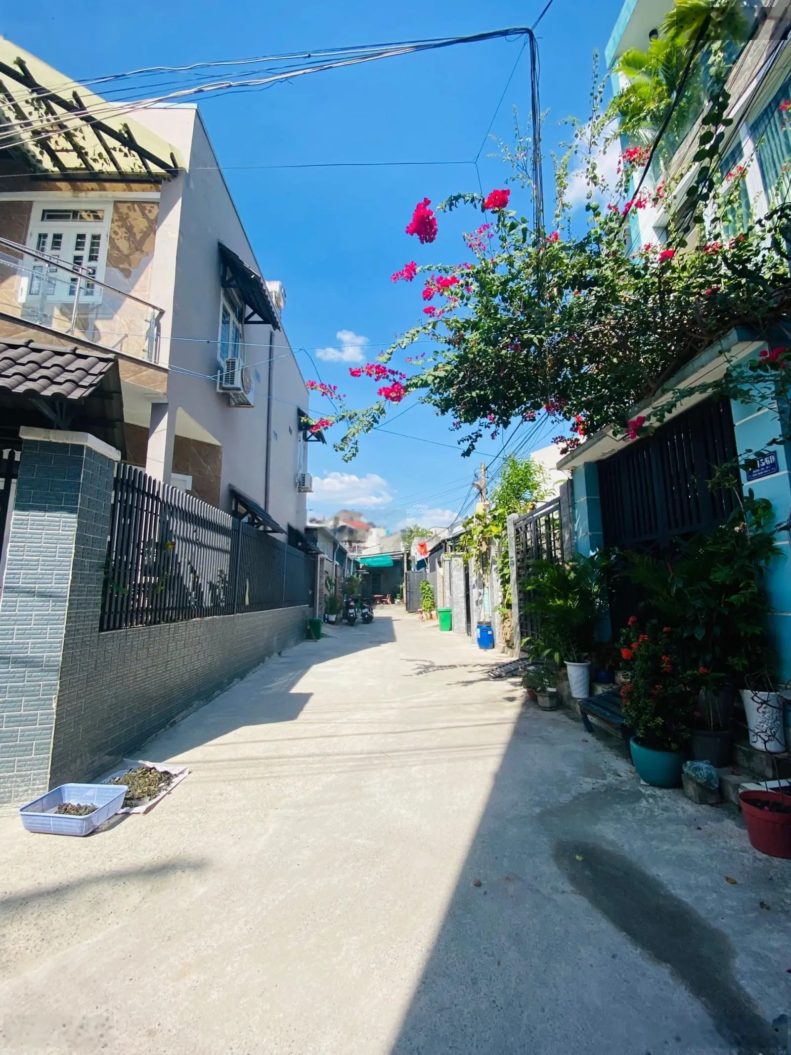 Nhà cấp 4 có diện tích 90m2 gần đường Lã Xuân Oai phường TNP A, Quận 9, LH 0937 752 *** giá 4 tỷ 450