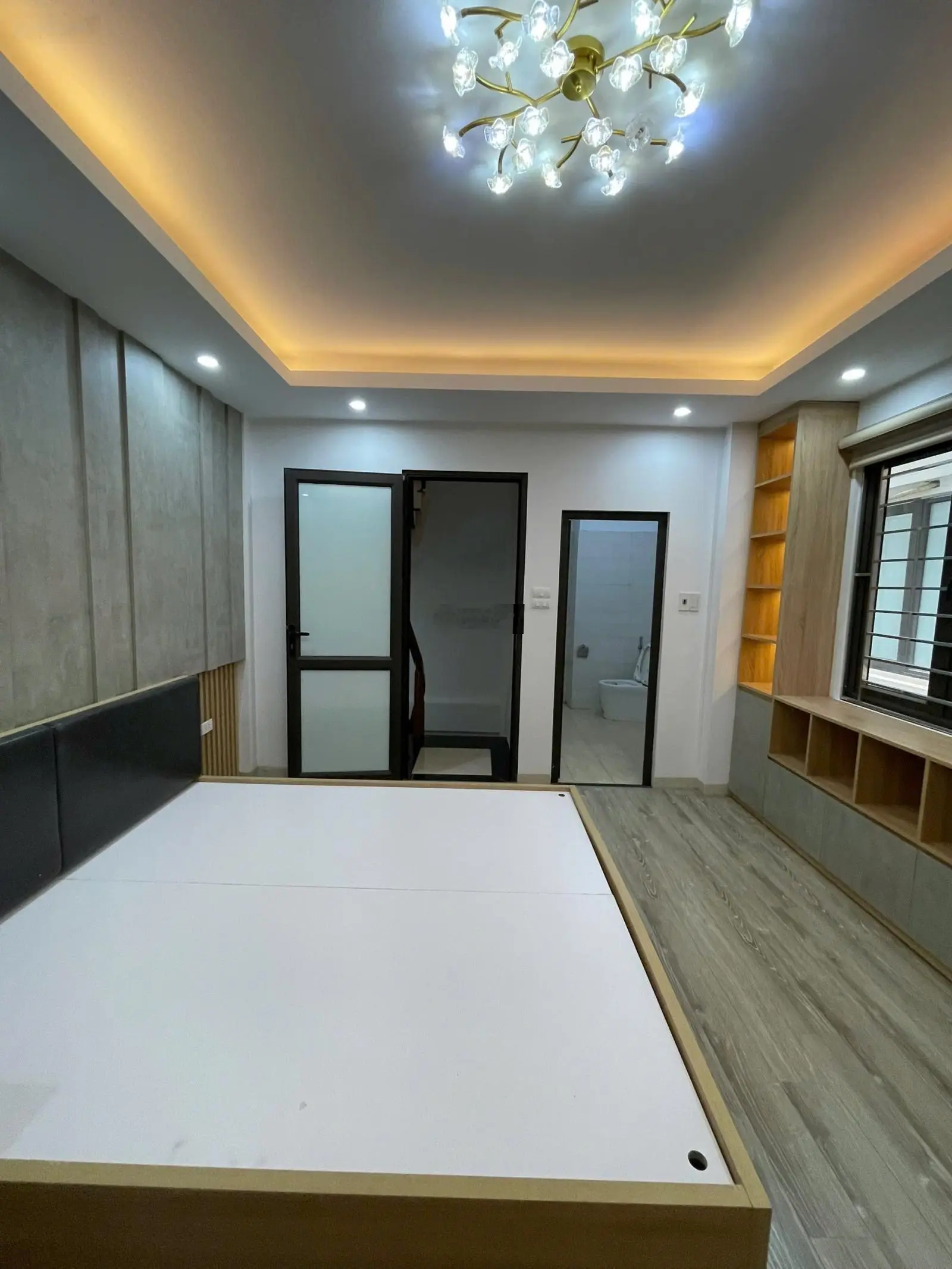 Phân lô ngõ thông 5 tầng 20m ra ô tô tránh đỗ - gần phố - gần nhà văn hoá khu full nội thất 7.5 tỷ