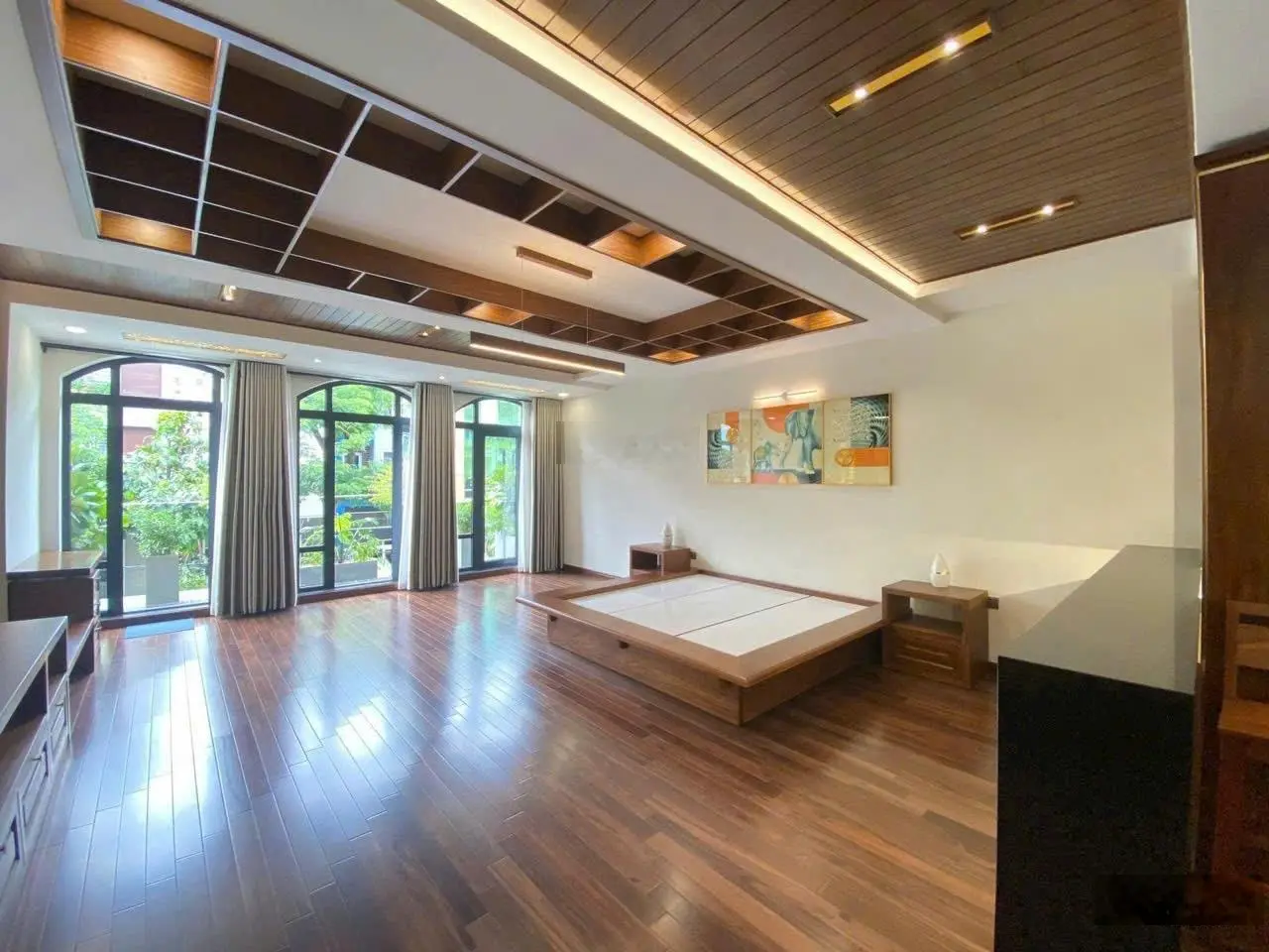 Bán Nhà Phố Hưng Gia 5 - Phú Mỹ Hưng, Quận 7. DT 108m2. MT rộng 6m, 4 tầng, có thang máy