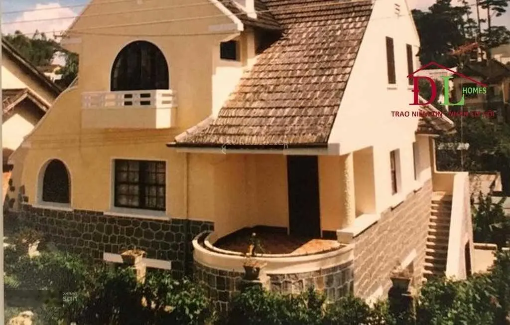 Bán đất 3 mặt tiền Yagout Trần Nhật Duật, Đà Lạt trên đất có biệt thự phong cách Pháp