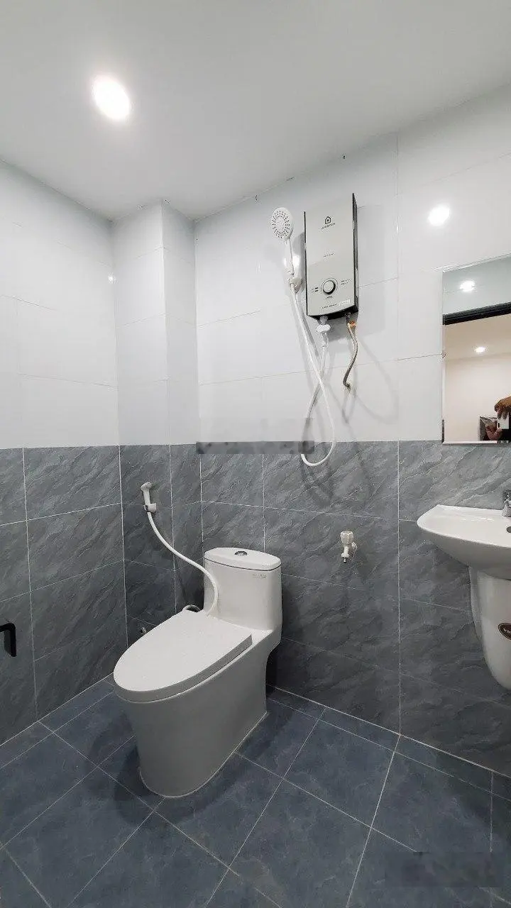 Bán nhà MT khu An Trung, gần cầu Rồng, có 3 căn hộ đang cho thuê thu nhập 11tr/tháng