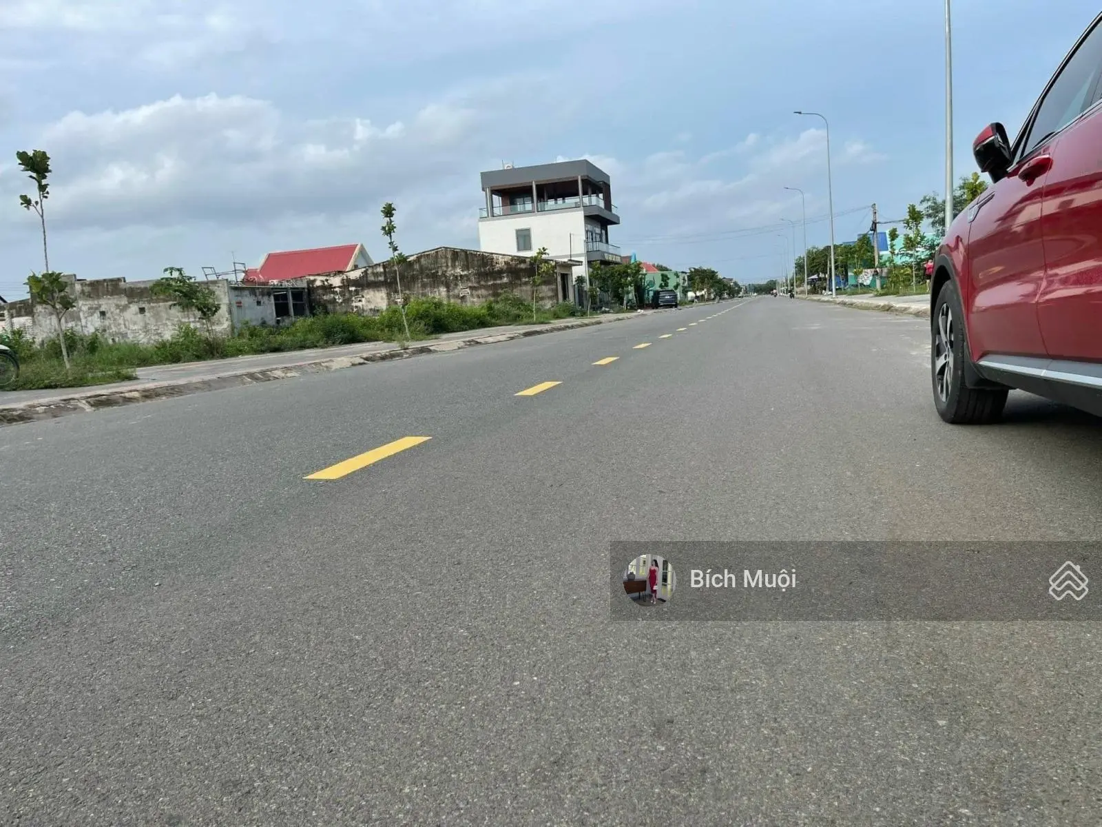 Kẹt vốn bán gấp lô đất mặt tiền đường tại Trường An, TP. Vĩnh Long với giá chỉ 125m2 (SHR)