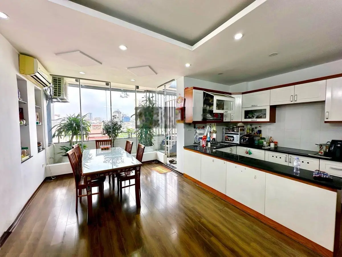 Bán nhà phân lô khu đô thị văn quán hà đông vị trí kinh doanh đắc địa dt 70m*4t*4,2mt :18,3 tỷ .tl.