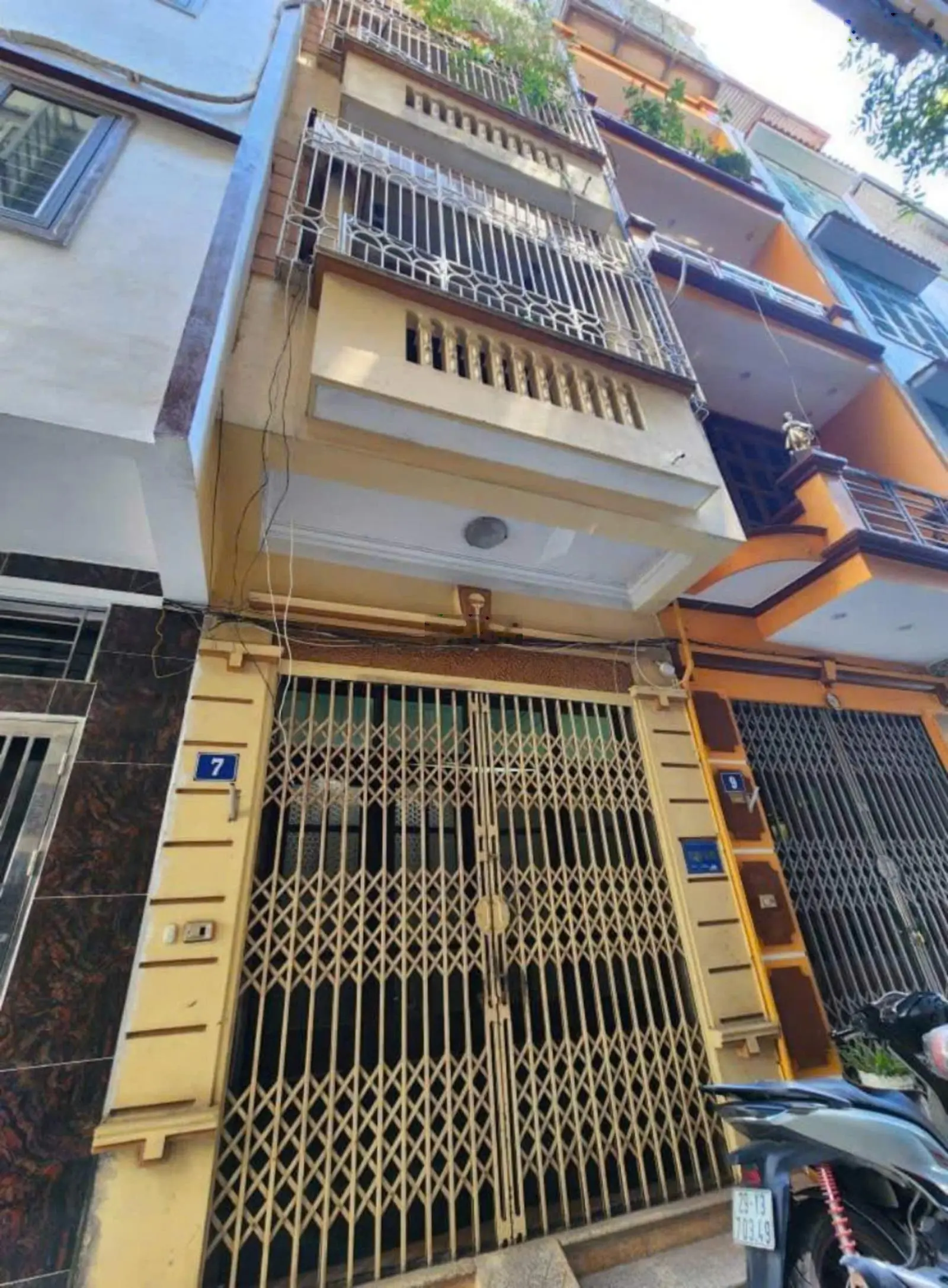 Hàng hiếm Trần Phú - Văn Quán, cạnh trường học viện an ninh nhân dân, dt 52m2 x 5 tầng, ô tô đỗ cửa