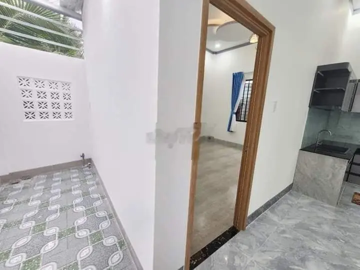 bán nhà mặt tiền lộ kiểu hiện đại , thị trấn châu thành , tỉnh bến tre