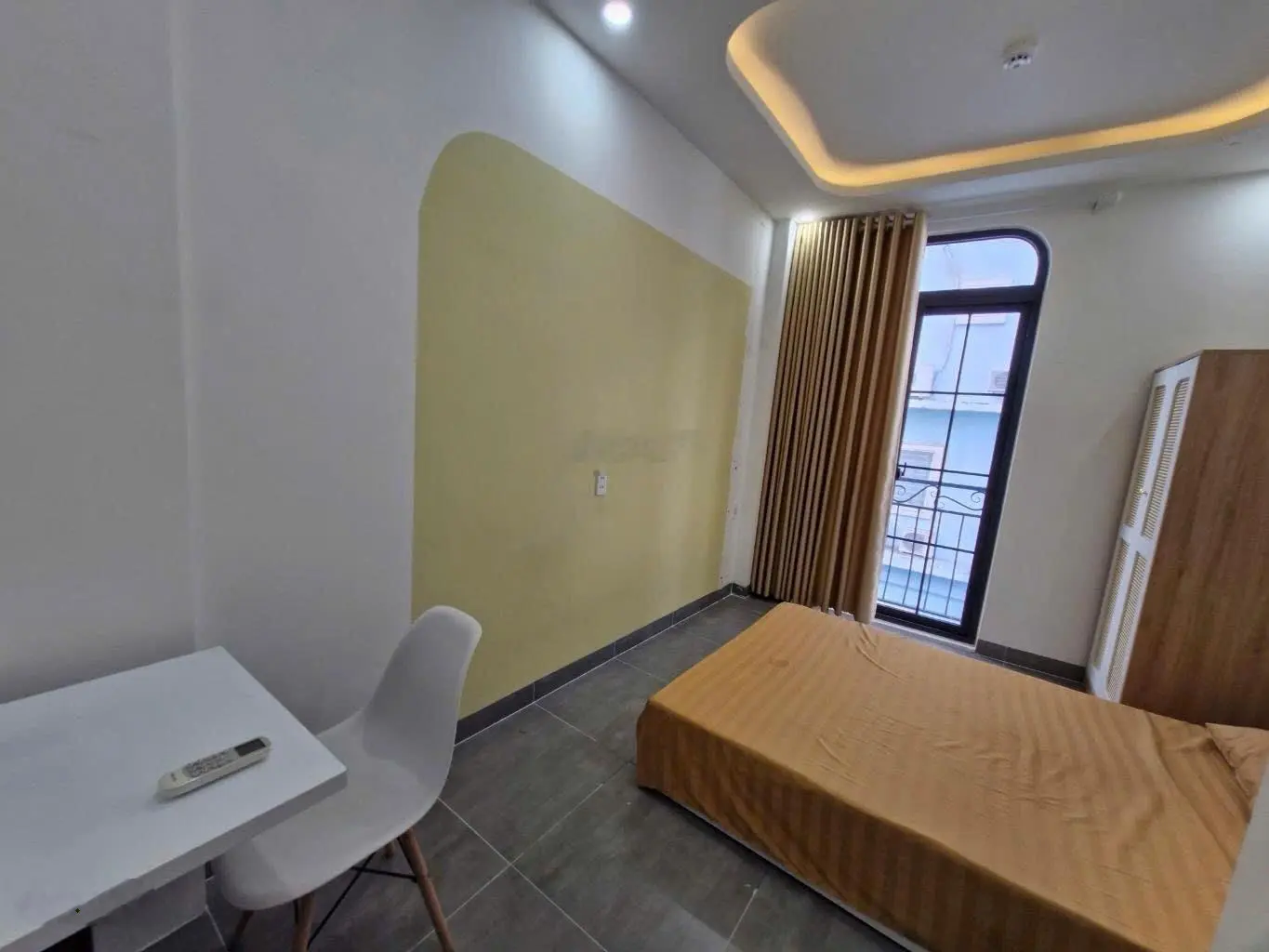 Căn hộ dịch vụ 6 tầng Linh Đông ngay CĐ Công Nghệ dòng tiền 50tr/tháng có thang máy