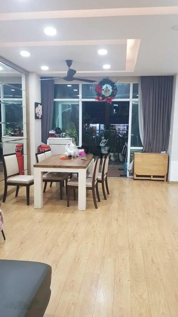 Công ty Cường Thịnh - ngay dự án. Chuyên CH Belleza, DT 127m2, 3PN, 2WC, giá 3.850tỷ