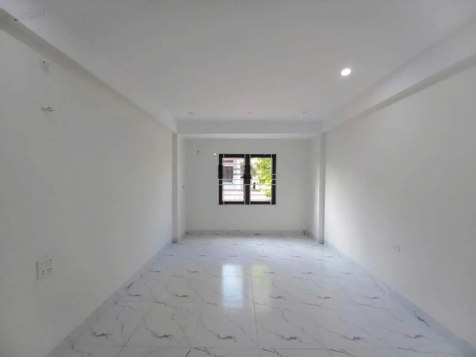 Nhà Phú Lương Phố Xốm 30/32m2*5T, 3PN PTSP sổ đỏ pháp lý chuẩn giá 3.6 tỷ CTL Lh 0978939931