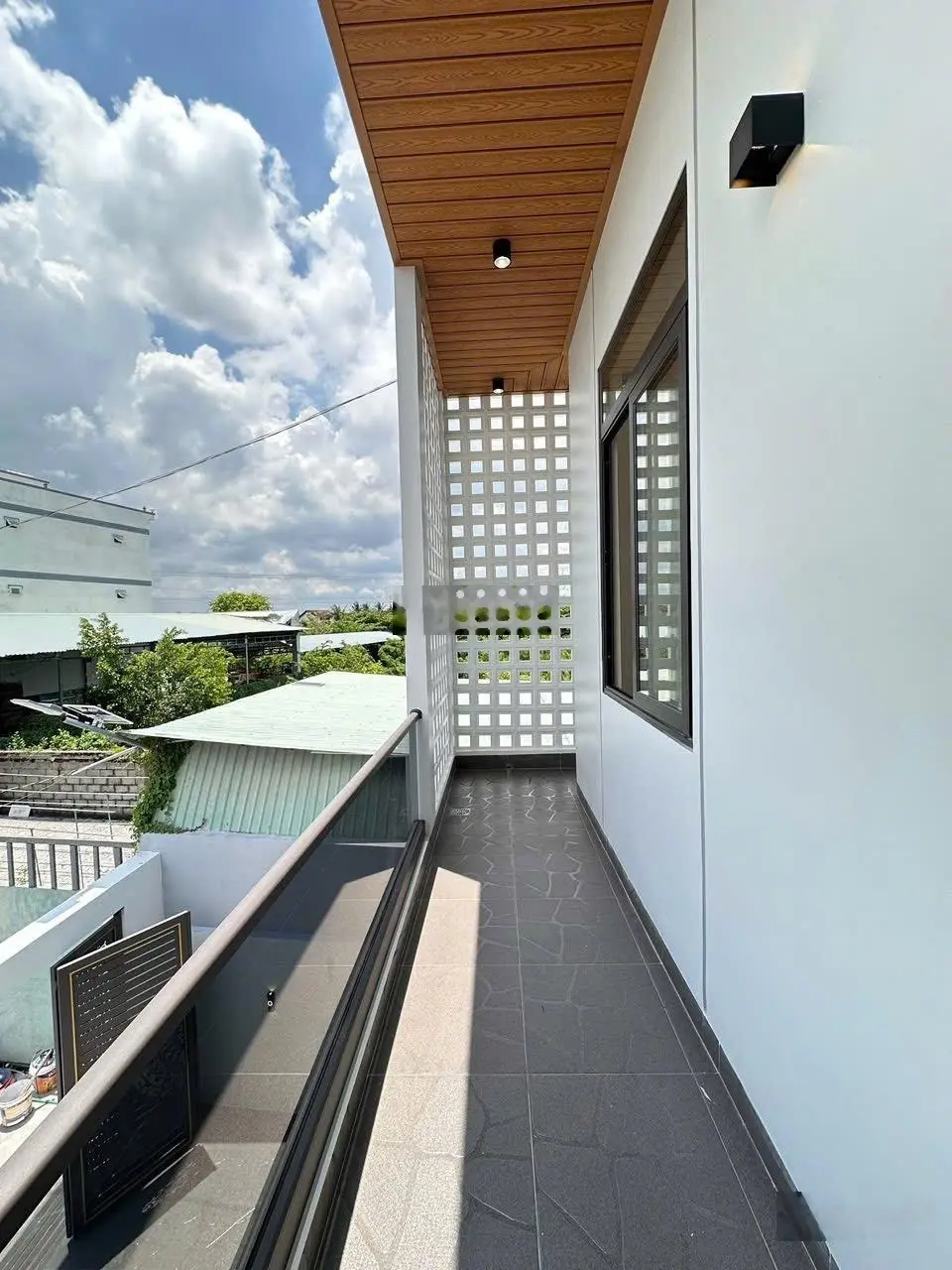 Bán nhà mới xây đẹp phường 5- 130m2 full nội thất cao cấp đường ô tô giá 3 tỷ 450 triệu