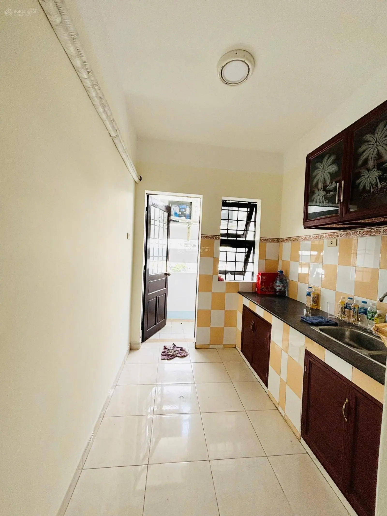 Chung cư Bình Phú 1, có sổ hồng, 2PN nhà trống mua bán nhanh, ngay khu sầm uất, giá tốt 2,19 tỷ