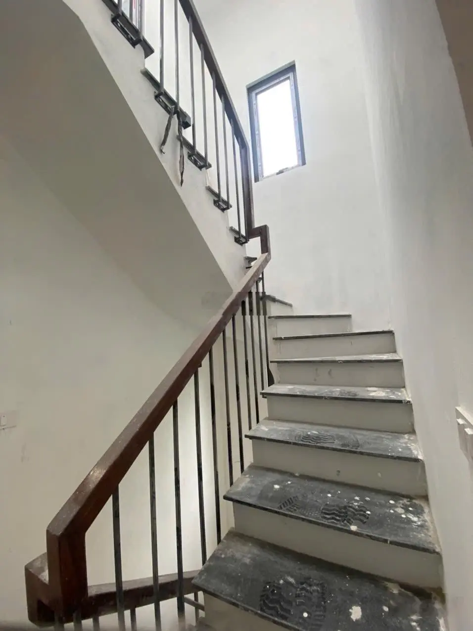CC bán nhà mới xây 3 tầng DT 51m2 tại Bắc Hồng đông Anh Hà Nội