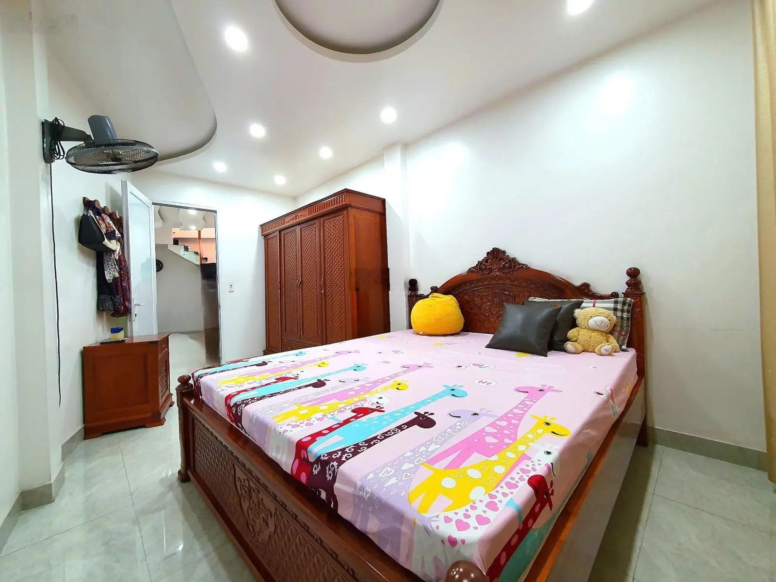 Bán nhà mặt đường Trần Nguyên Hãn - Quận Lê Chân - Tp. Hải Phòng - Giá Tuyệt Chủng 7