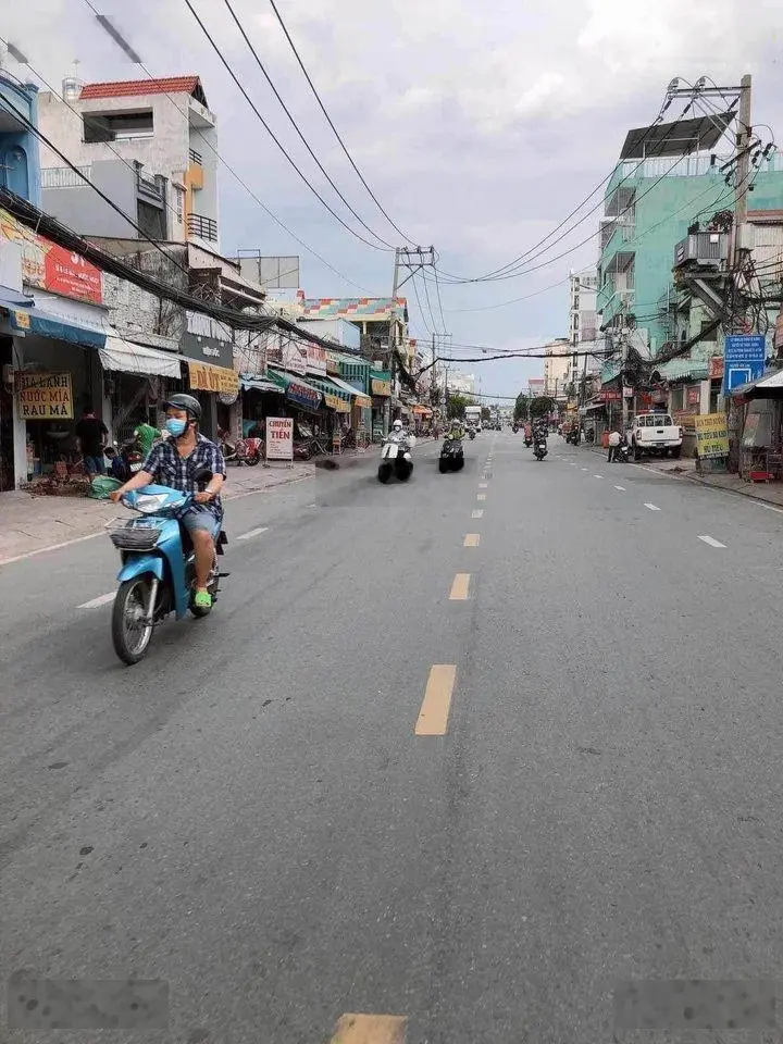 Đầu tư chạm đáy tại đường Nguyễn Du gần Khu du Lịch Bửu Long, Biên Hòa, buôn bán đông đúc 100m2