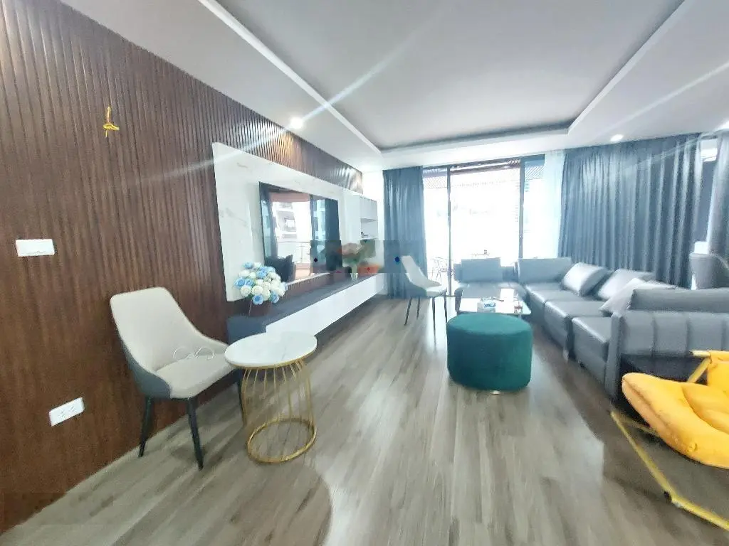 Giảm 300triệu bán chung cư cao cấp Goldenland 275 Nguyễn Trãi - sát ngã tư sở - 4 ngủ - 165m2