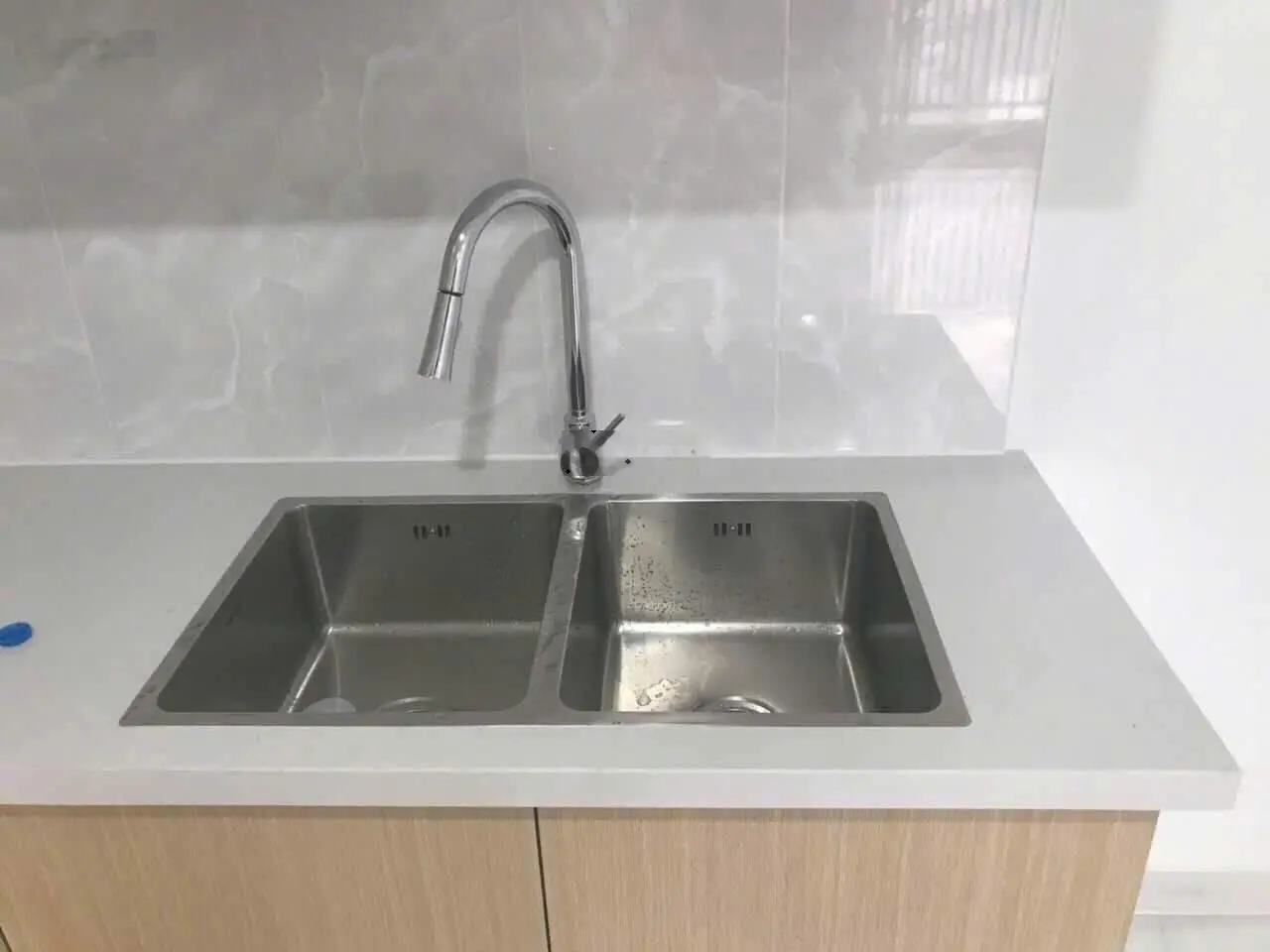 Bán căn hộ 1 phòng ngủ chuẩn bị nhận sổ tại CC D-Vela Q7 chỉ với 2 tỷ