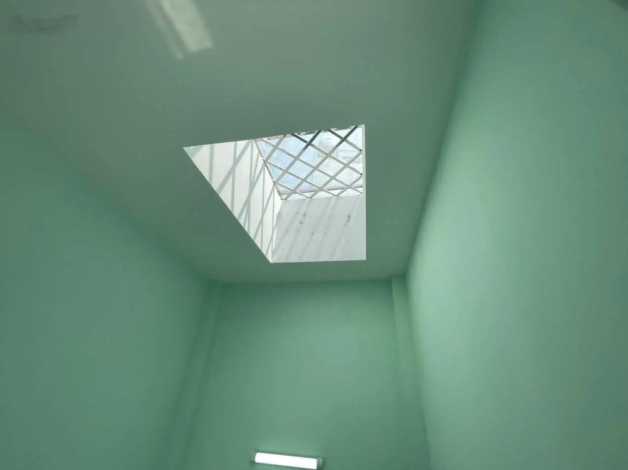 Bán nhà Âu Dương Lân quận 8, 51m2, ngang 3,5m, sổ hồng, 3PN, hẻm sạch thoáng, giá cực tốt