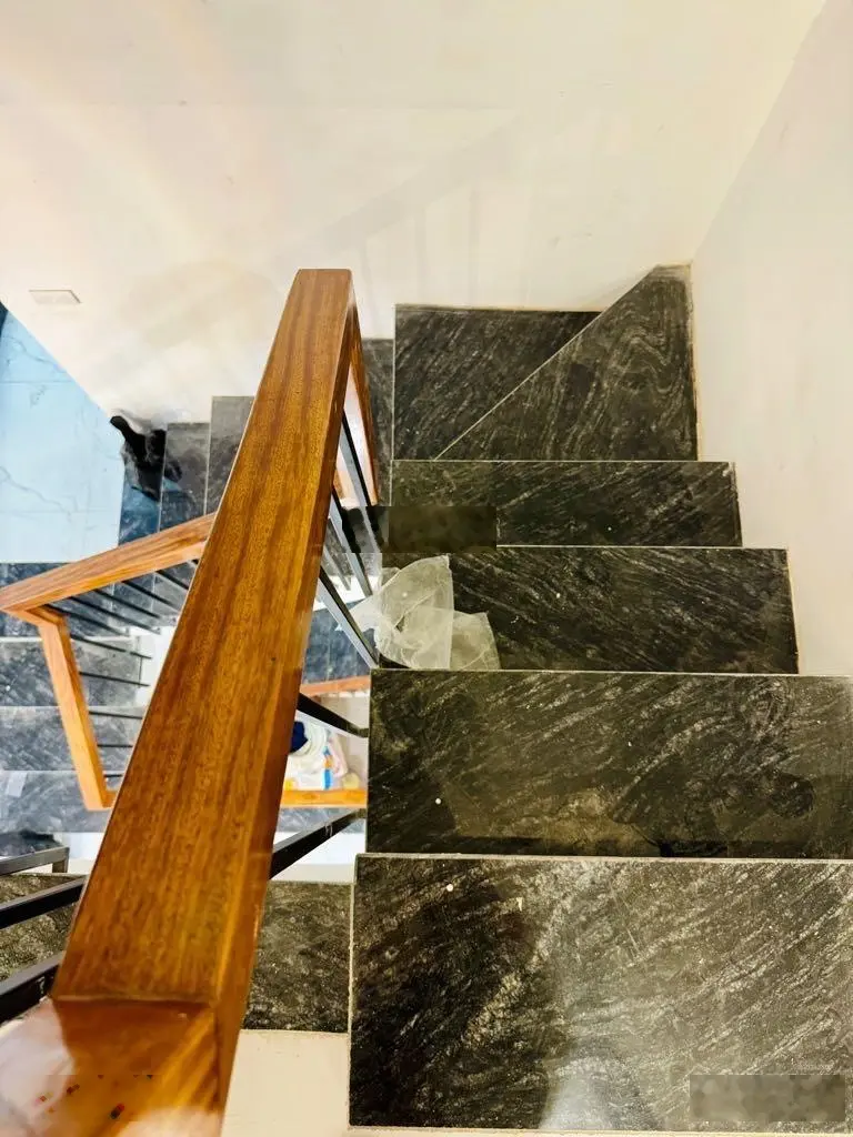 Bán nhà phố Kim Hoa - Xã Đàn - full nội thất đẹp - oto cách 20m - 4PN. Giá: 6,15 tỷ. LH: 0779 548 ***
