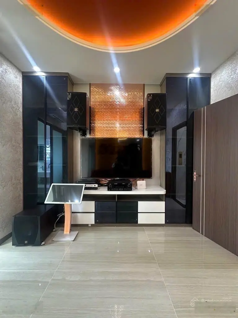 Nóng hổi, sản phẩm mới ra lò tại Phan Huy Ích, trung tâm Quận Gò Vấp, TP Hồ Chí Minh