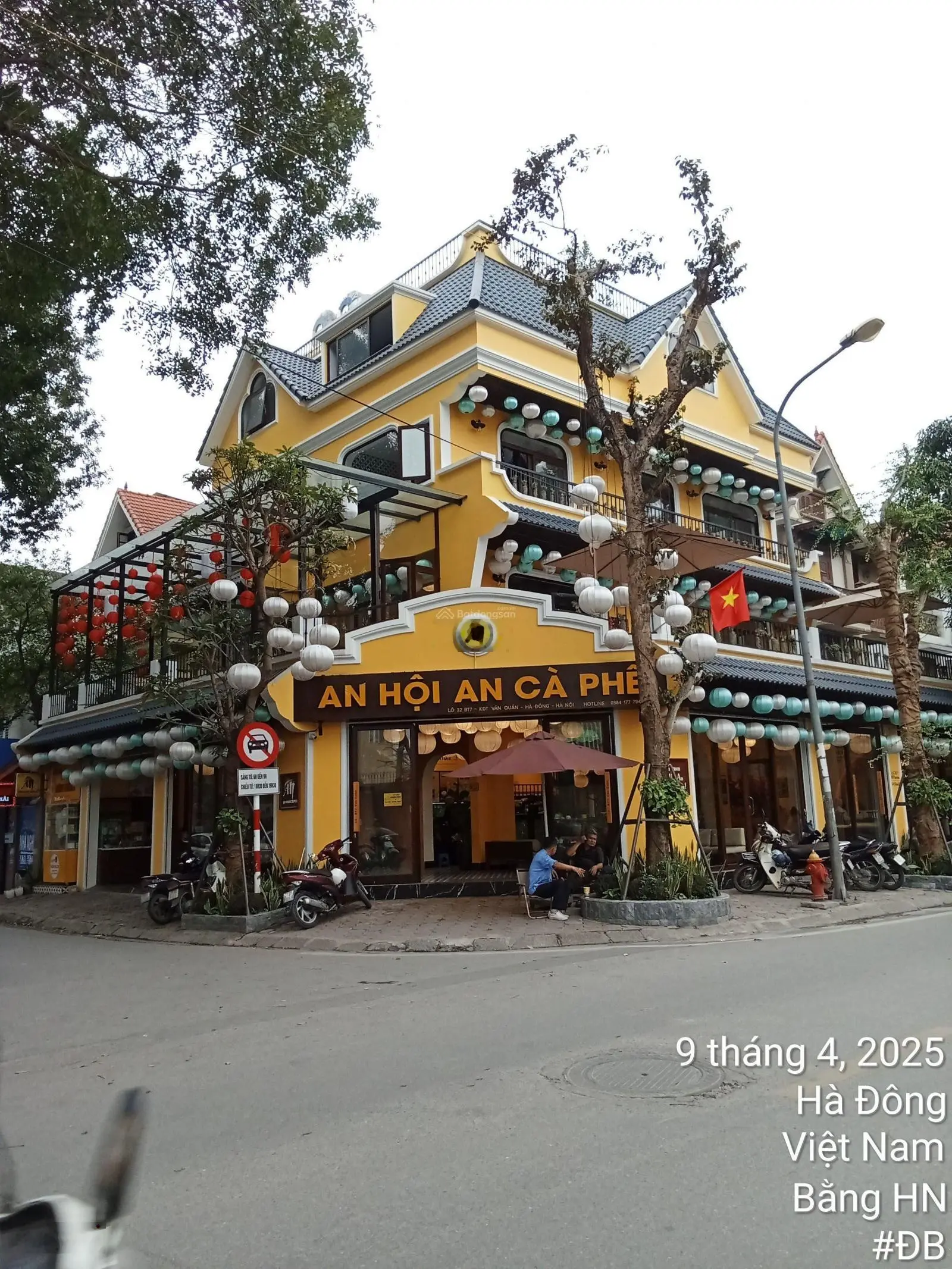 Nhỉnh 8 tỷ, phố Văn Quán - Hà Đông, 42m2, 4 tầng, MT 4m, ô tô đỗ cửa, học viện an ninh, kinh doanh