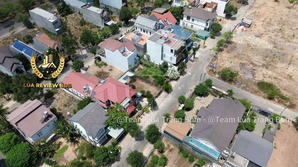 Biệt thự Hùng Vương, TT Trảng Bom, đối diện trường học, 232m2, 4,7 tỷ