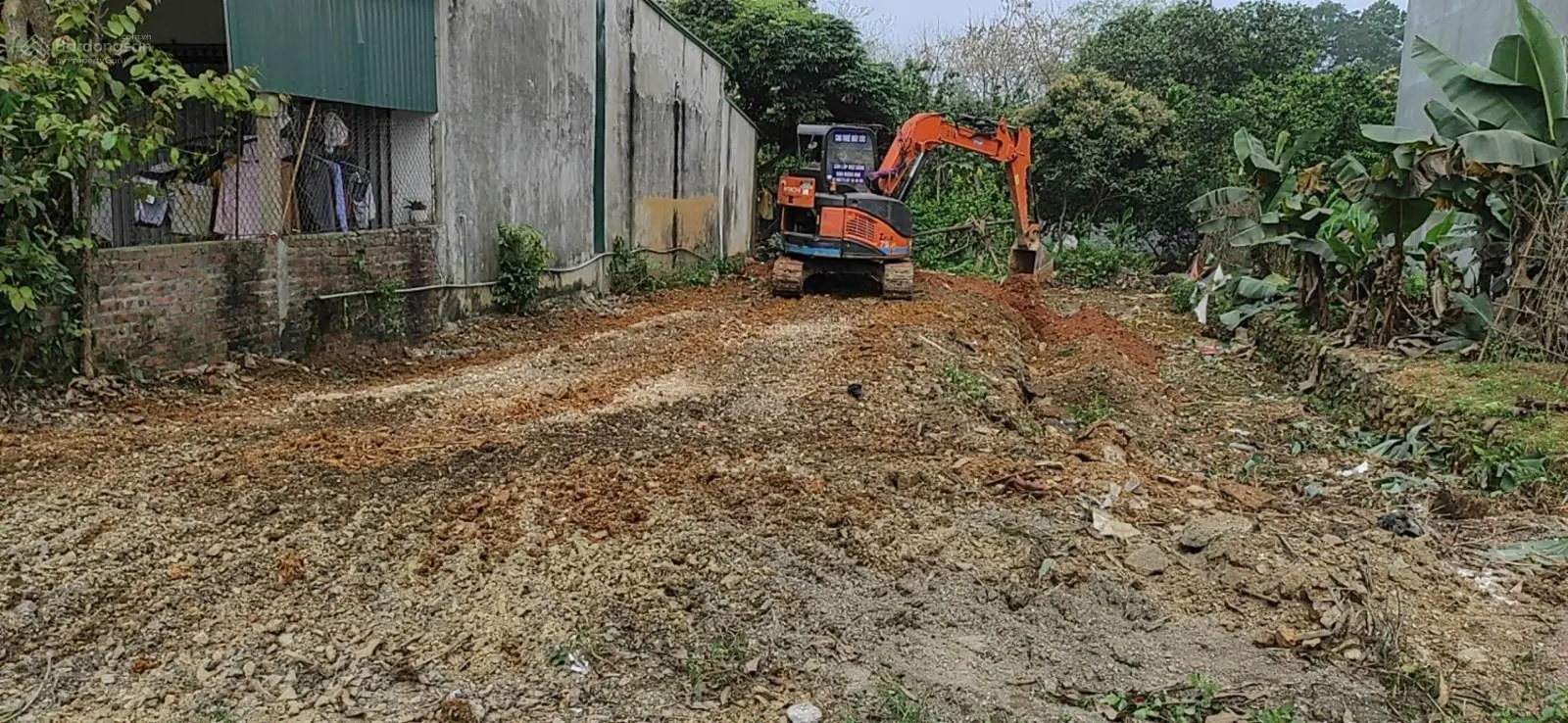 100m2 mặt đường quốc lộ, sẵn nha kinh doanh thủy xuân tiên CM HN sát Trường Cao Đẳng Cộng Đồng