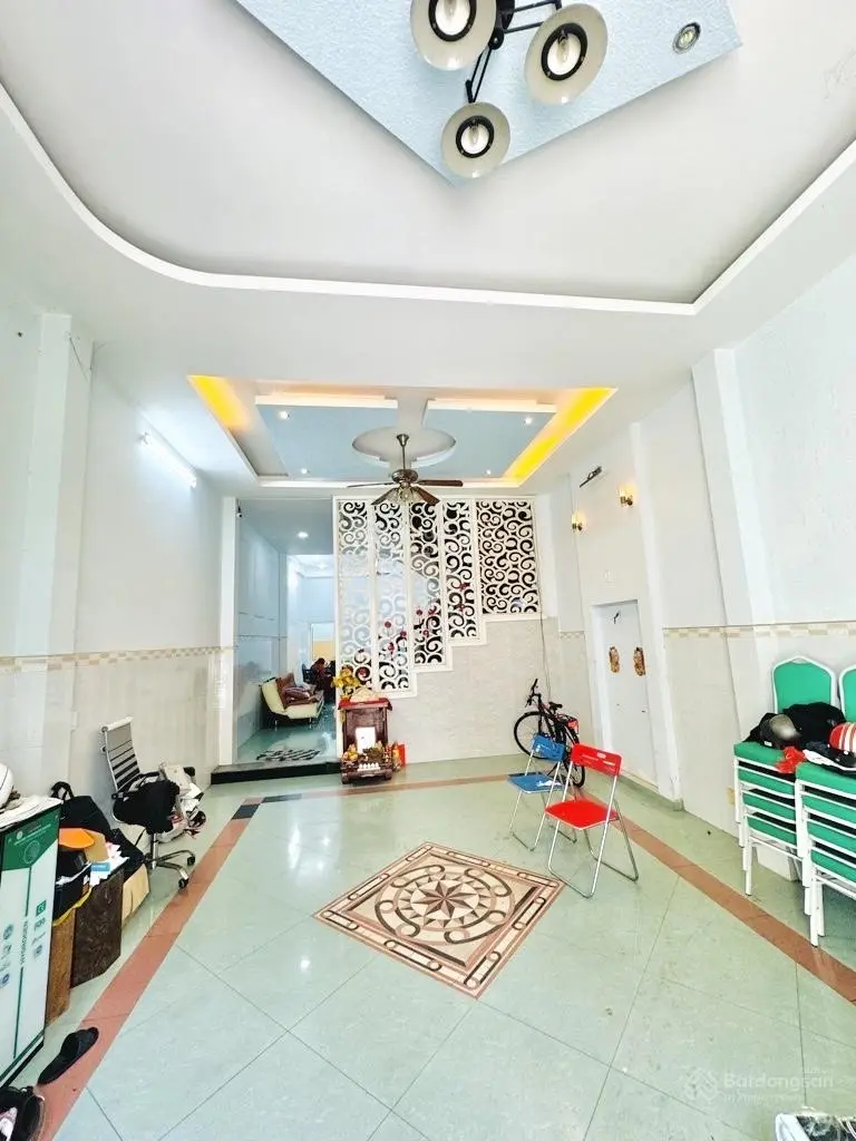 Mặt tiền 4 tầng khu vip Tên Lửa - 100m2 - đường 10m có lề - hoàn công - vị trí KD đa ngành