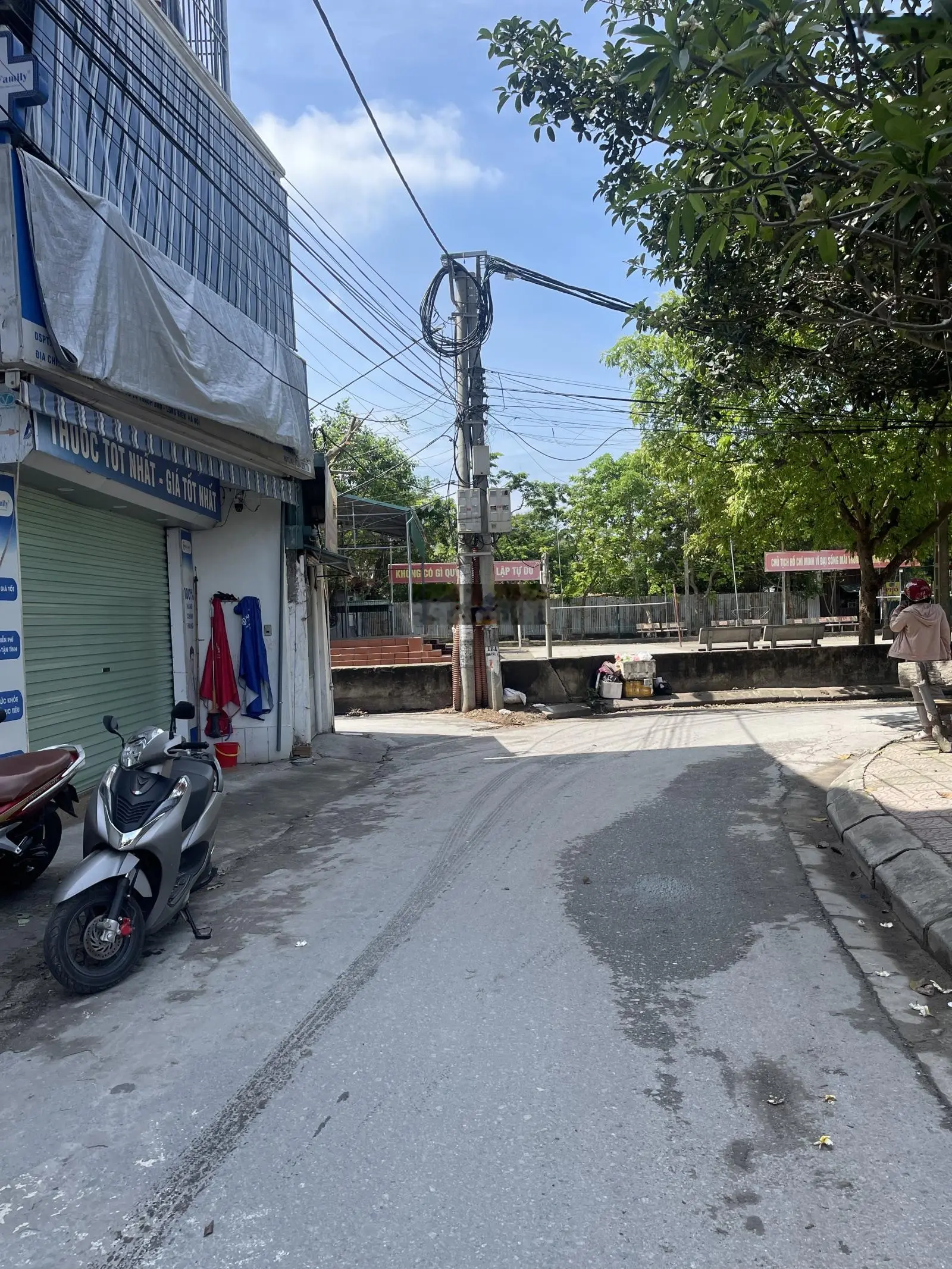 Mặt đường kinh doanh - thạch bàn- view hồ - đường ô tô tránh - gần sân chơi, garden thạch bàn -7.3